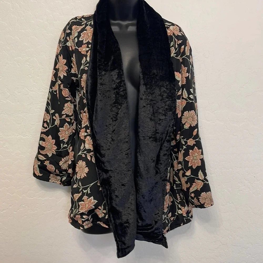 Cienna NWT  Reversible Velvet Jacket Women’s - Size Small/Medium - Picture 8 of 9
